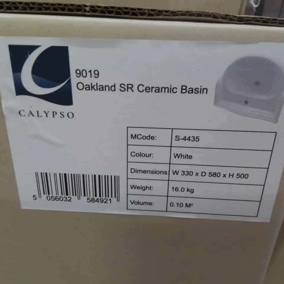 PALLET TO CONTAIN A LARGE ASSORTMENT OF BATHROOM VANITY BASINS