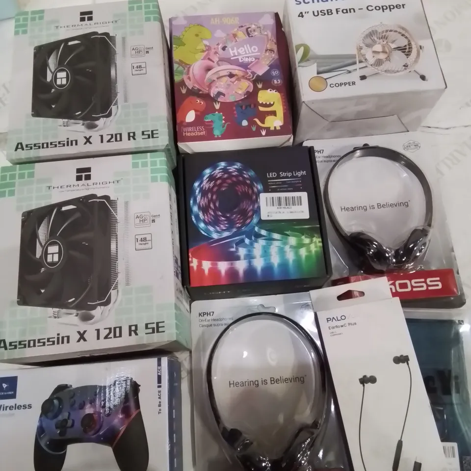 BOX CONTAINING LARGE AMOUNT OF BOXED ELECTRICAL ITEMS TO INCLUDE: PC FAN COOLING SYSTEMS, WIRELESS GAMING CONTROLLER, HEADPHONES, PHONE CASES ETC.