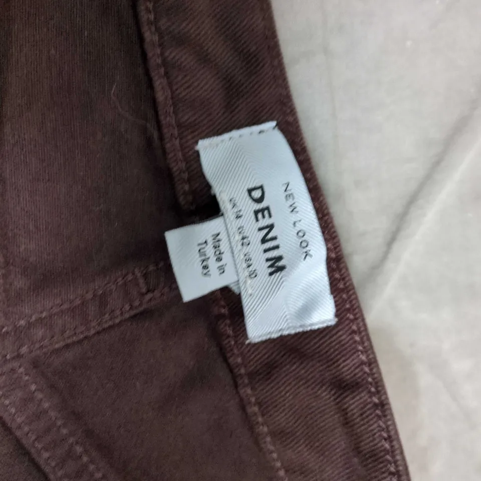 UK 14 BARREL DENIM JEANS – FULL LENGTH, BROWN (NEW LOOK BARREL LABEL)