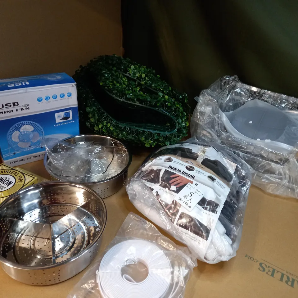 LARGE BOX OF APPROXIMATELY 20 ASSORTED HOUSEHOLD ITEMS TO INCLUDE: METAL BASKETS, HANGING BASKET ARTIFICIAL INSERTS, MINI FAN