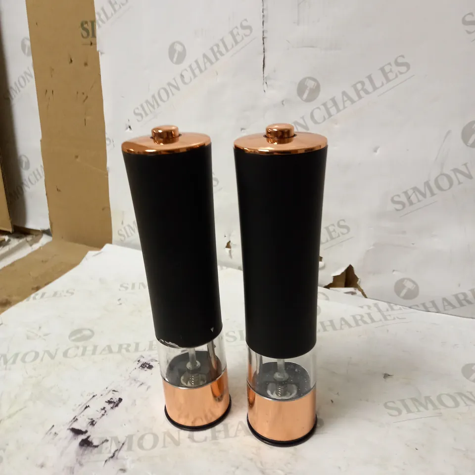 TOWER ELECTRIC SALT AND PEPPER MILL 