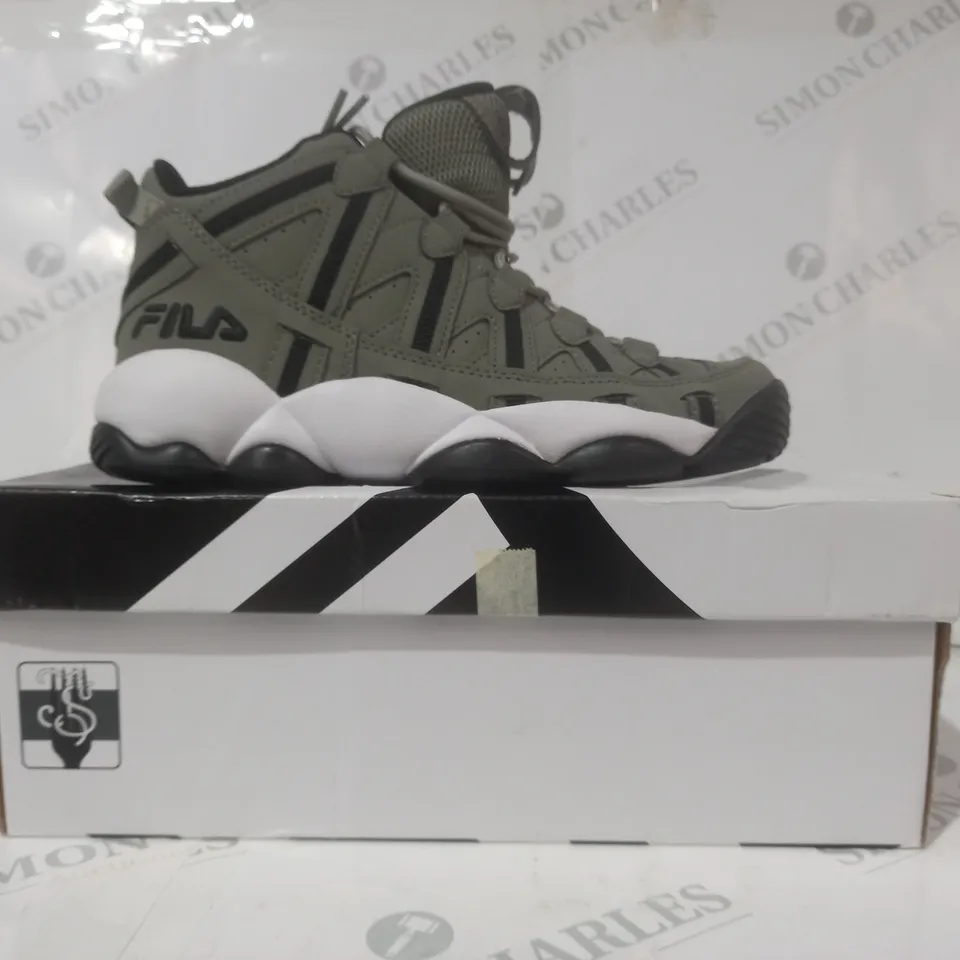 BOXED PAIR OF FILA SHOES IN SAGE UK SIZE 5.5
