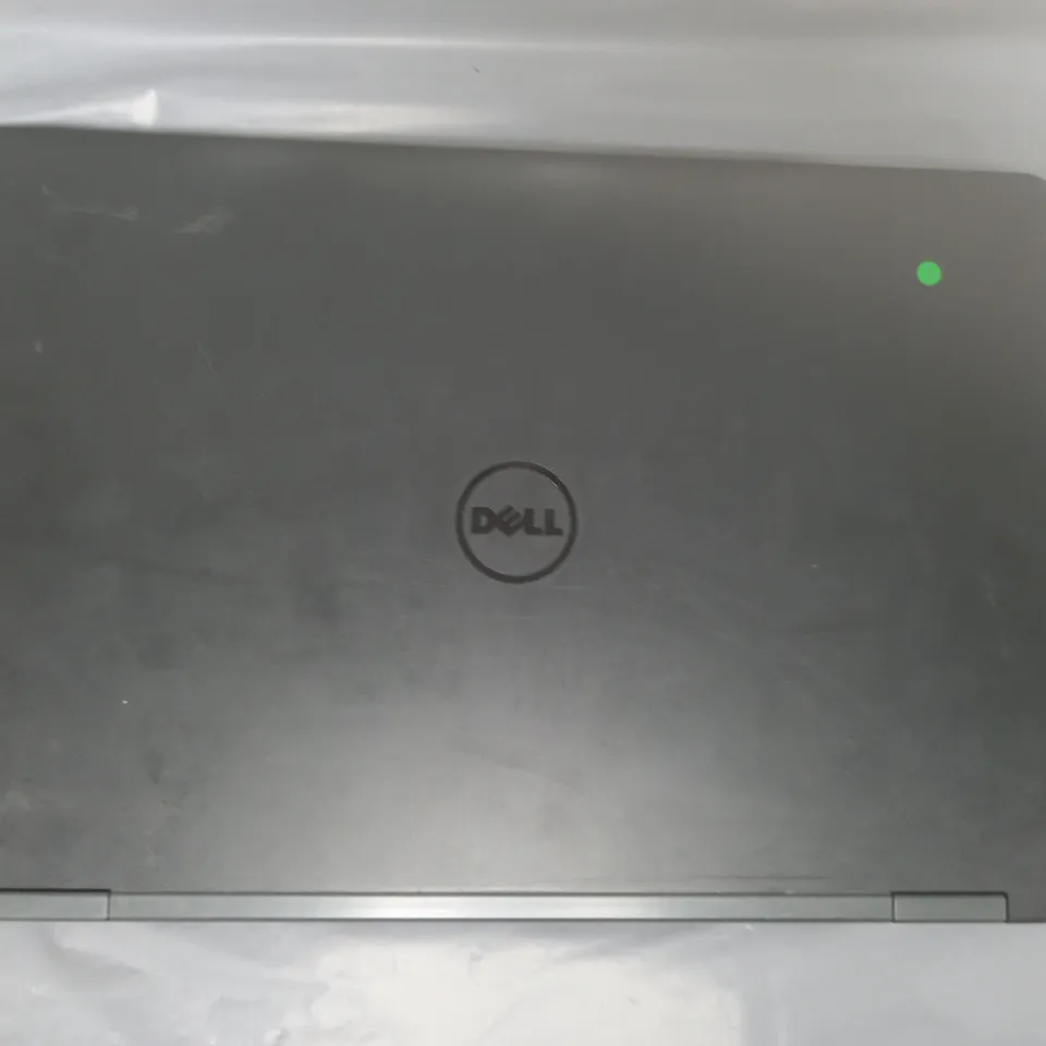 DELL LATITUDE E5550 15 INCH	I3-5010U 2.10GHZ