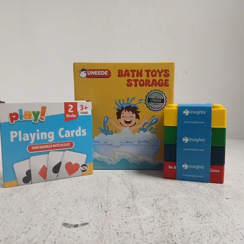APPROXIMATELY 10 ASSORTED TOYS AND GAMES TO INCLUDE BATH TOYS STORAGE, PLAYING CARDS, ETC