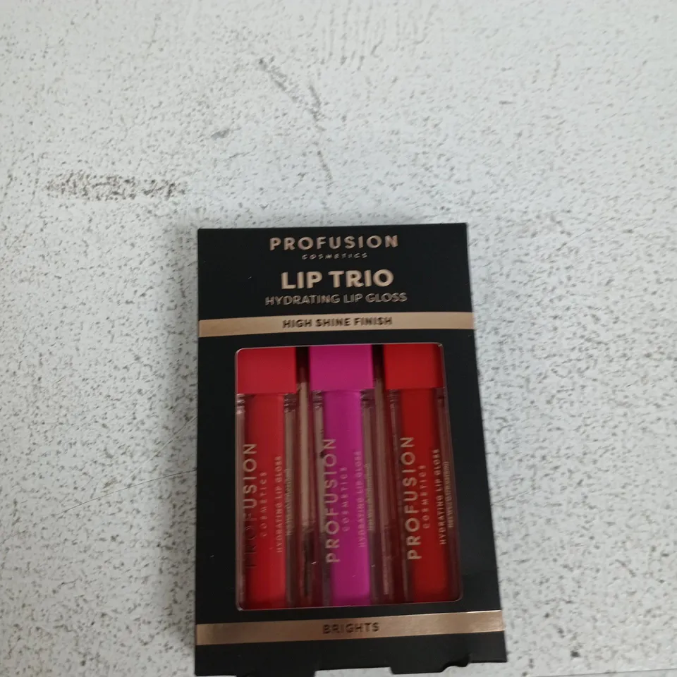 PROFUSION LIP TRIO HYDRATING LIP GLOSS – HIGH SHINE FINISH (BOX OF 6)