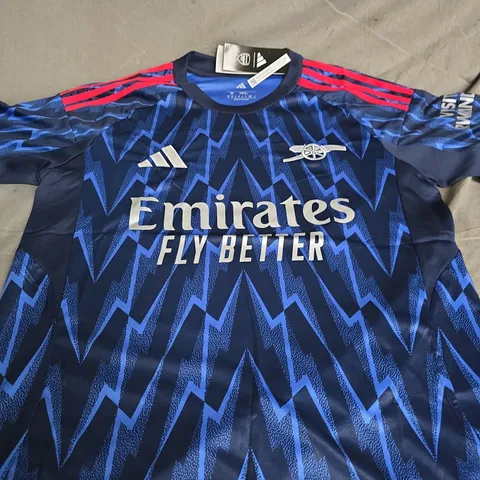 ARSENAL FC AWAY JERSEY - SIZE M