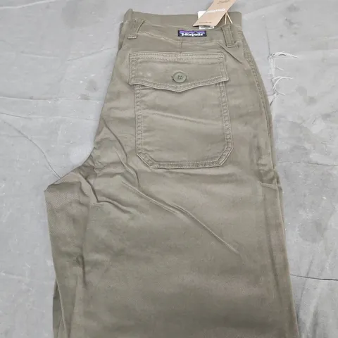 PATAGONIA UTILITY PANTS – SIZE 10 - WOMENS