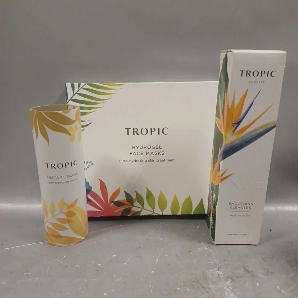 TROPIC LOT OF 3 COSMETIC PRODUCTS TO INCLUDE - PERFECTING LEG SERUM - SMOOTHING CLEANSER - HYDROGEL FACE MASKS