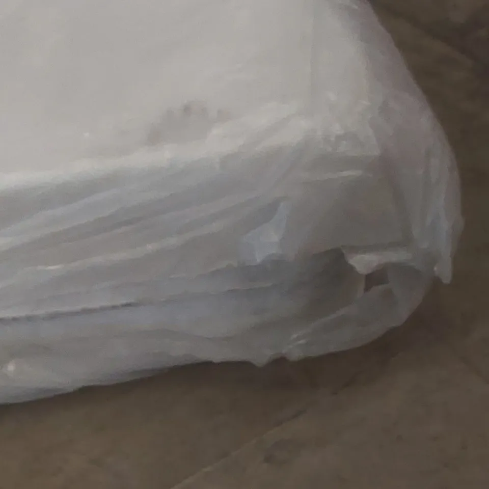 QUALITY BAGGED 5' KING SIZE MATTRESS