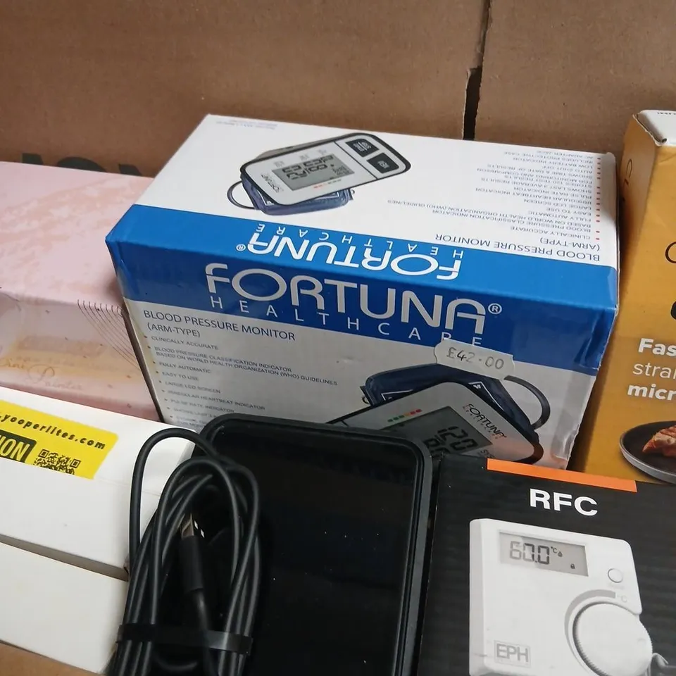 ASSORTED HOME ELECTRONICS & SMALL APPLIANCES (MIXED LOT) – BP MONITOR, MICROWAVE TOASTIE MAKER, THERMOSTAT & SMART DEVICES