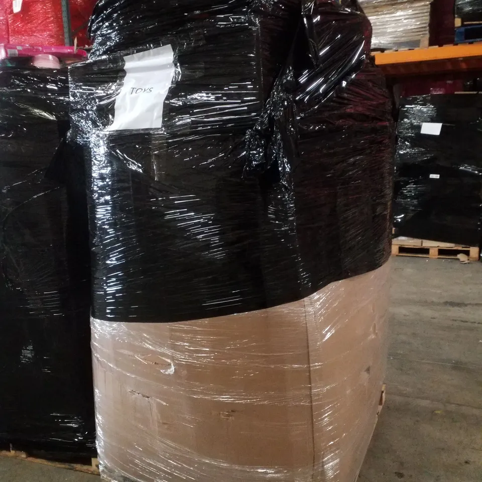 PALLET CONTAINING ASSORTED CHILDRENS TOYS