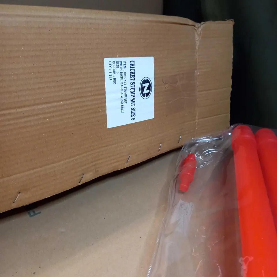 BOXED TOY CRICKET STUMP SET SIZE 5