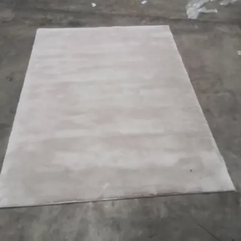 QUALITY DESIGNER AREA RUG - APPROXIMATELY 170X120CM