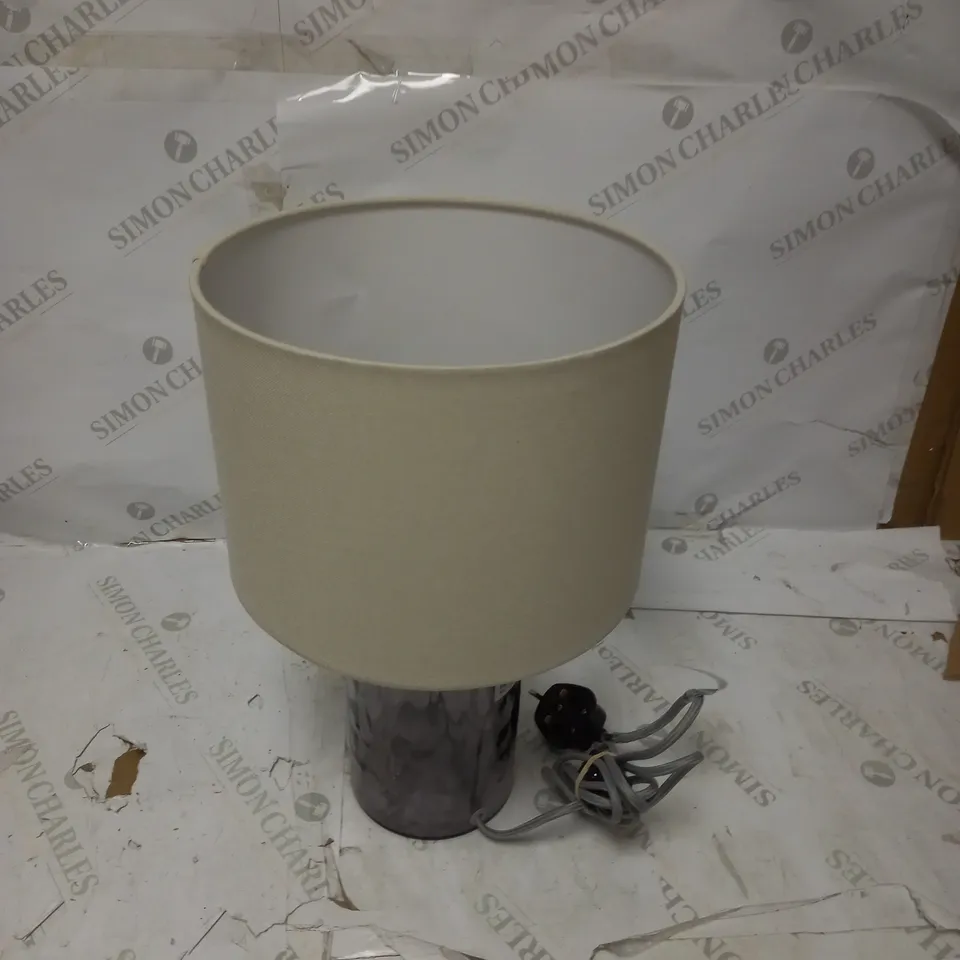 GLASS JEWELLED TABLE LAMP 