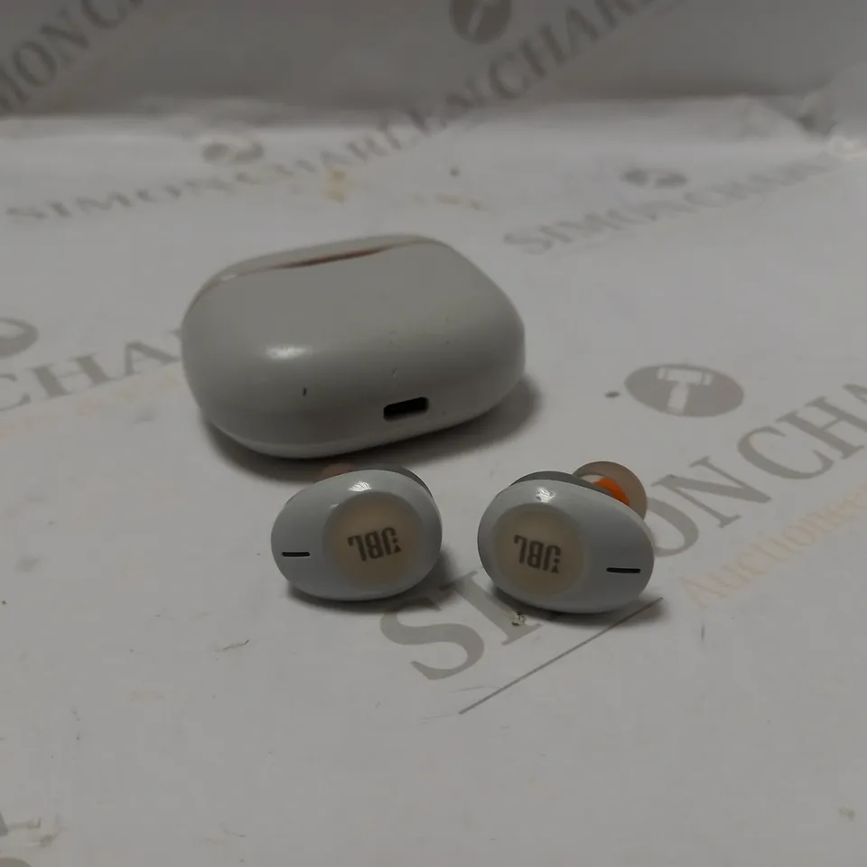 JBL PURE BASS ZERO CABLES 