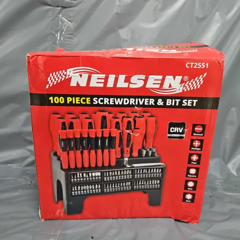 BOXED NEILSEN 100 PIECE SCREWDRIVER & BIT SET