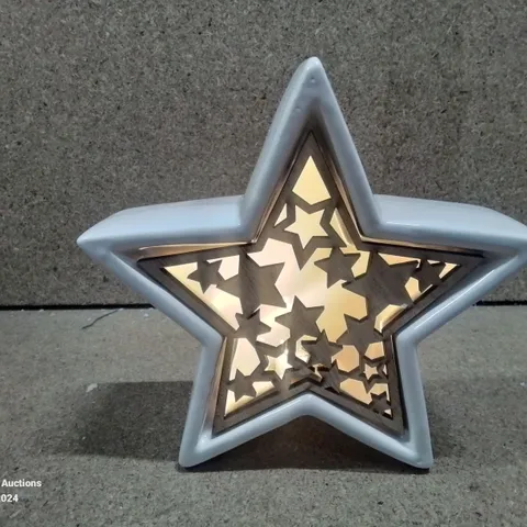 16 CM LIGHT UP CERAMIC STAR CHRISTMAS DECORATION