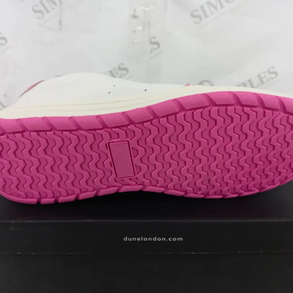 BOXED PAIR OF DUNE TRAINERS IN PINK/WHITE UK SIZE 6