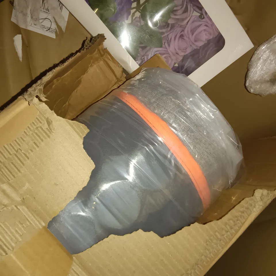PALLET OF ASSORTED ITEMS TO INCLUDE ROLLED MATTRESS, 3X6M PARTY TENT AND BOXED DESK