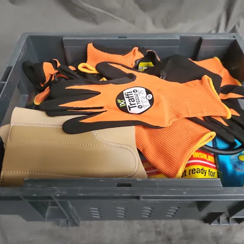 APPROXIMATELY 10 ASSORTED HOUSEHOLD ITEMS TO INCLUDE - WORK GLOVES , INSTILLATION KIT , ETC 