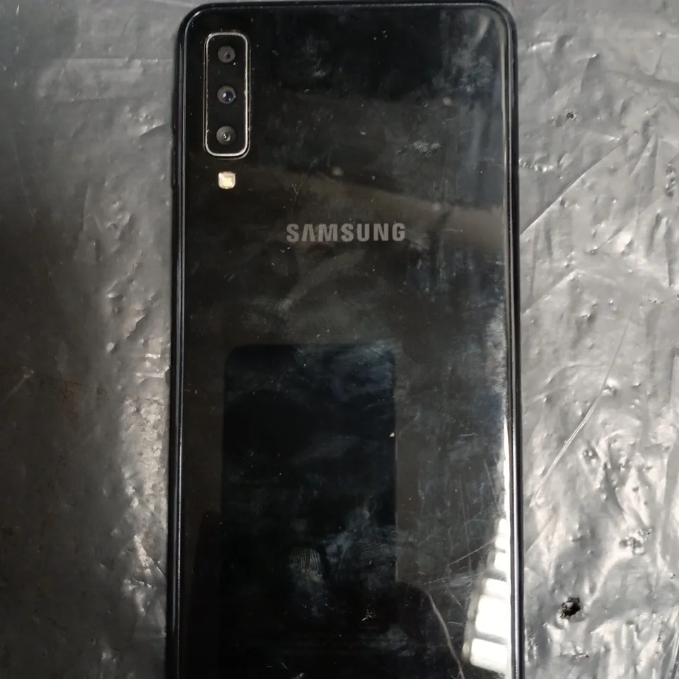 SAMSUNG GALAXY A7 SMARTPHONE SM-A750FN