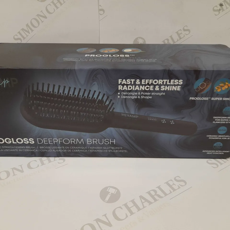 BOXED REVAMP PROGLOSS DEEPFOAM BRUSH