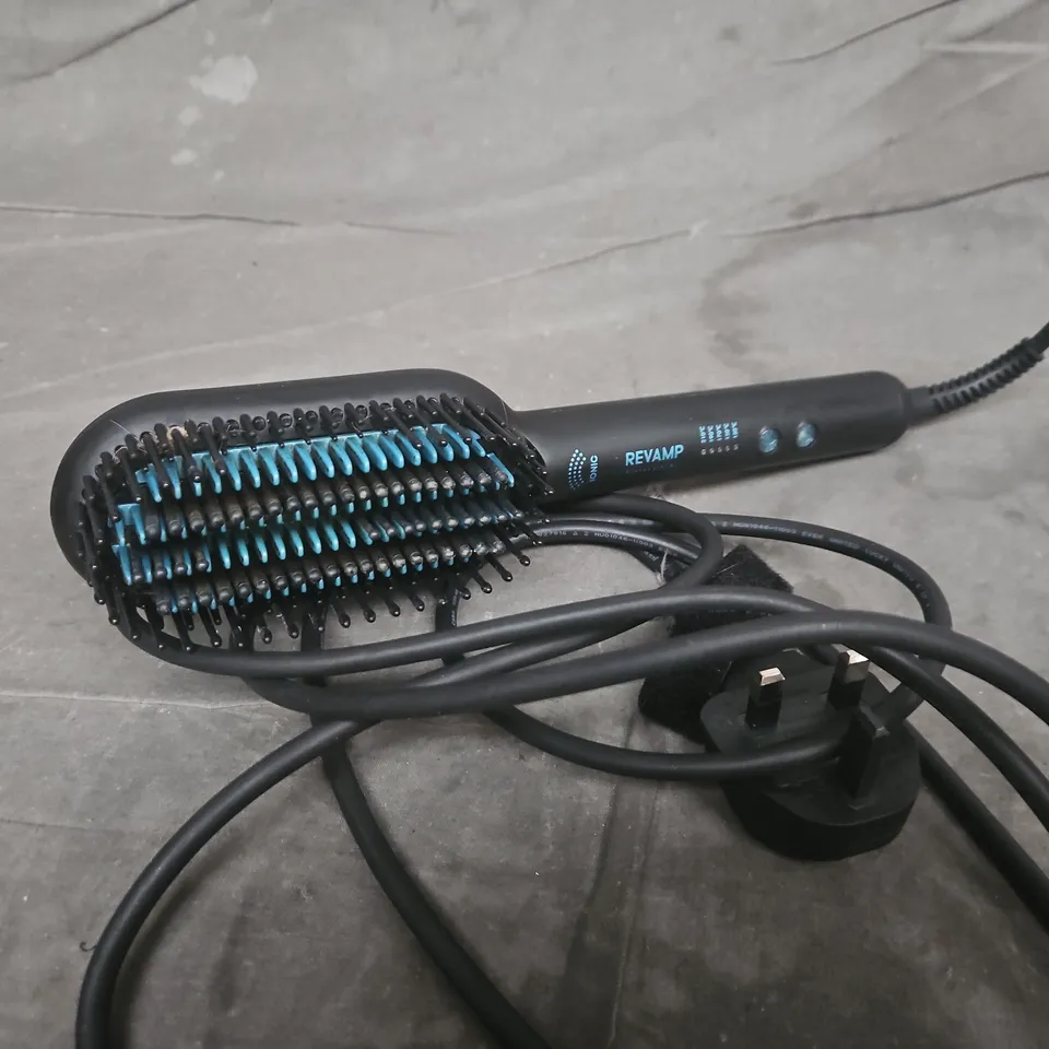 REVAMP PROGLOSS DEEPFORM BRUSH CERAMIC STRAIGHTENING BRUSH