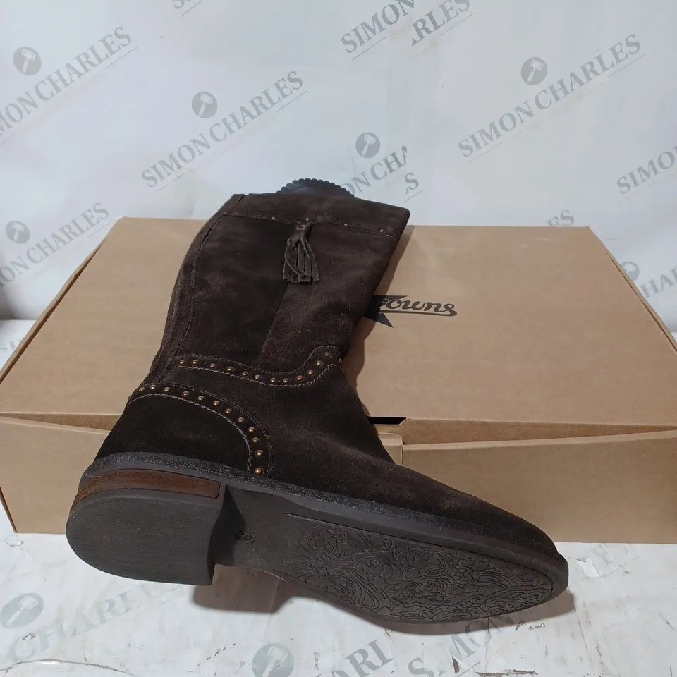 BOXED JOE BROWNS BRICK LANE SUEDE MIDI BOOTS - UK 7