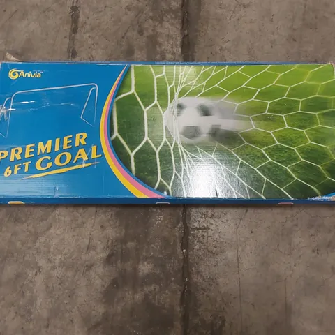 PALLET OF ASSORTED HOUSEHOLD ITEMS AND CONSUMER PRODUCTS TO INCLUDE;  GAMING CHAIRS, FOOTBALL NET, FLOOR MAT, BOXED FURNITURE ETC 