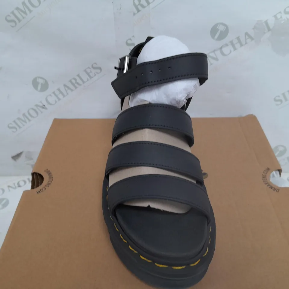 BOXED PAIR OF DR MARTENS BLAIRE SANDALS IN BLACK LEATHER - UK 7