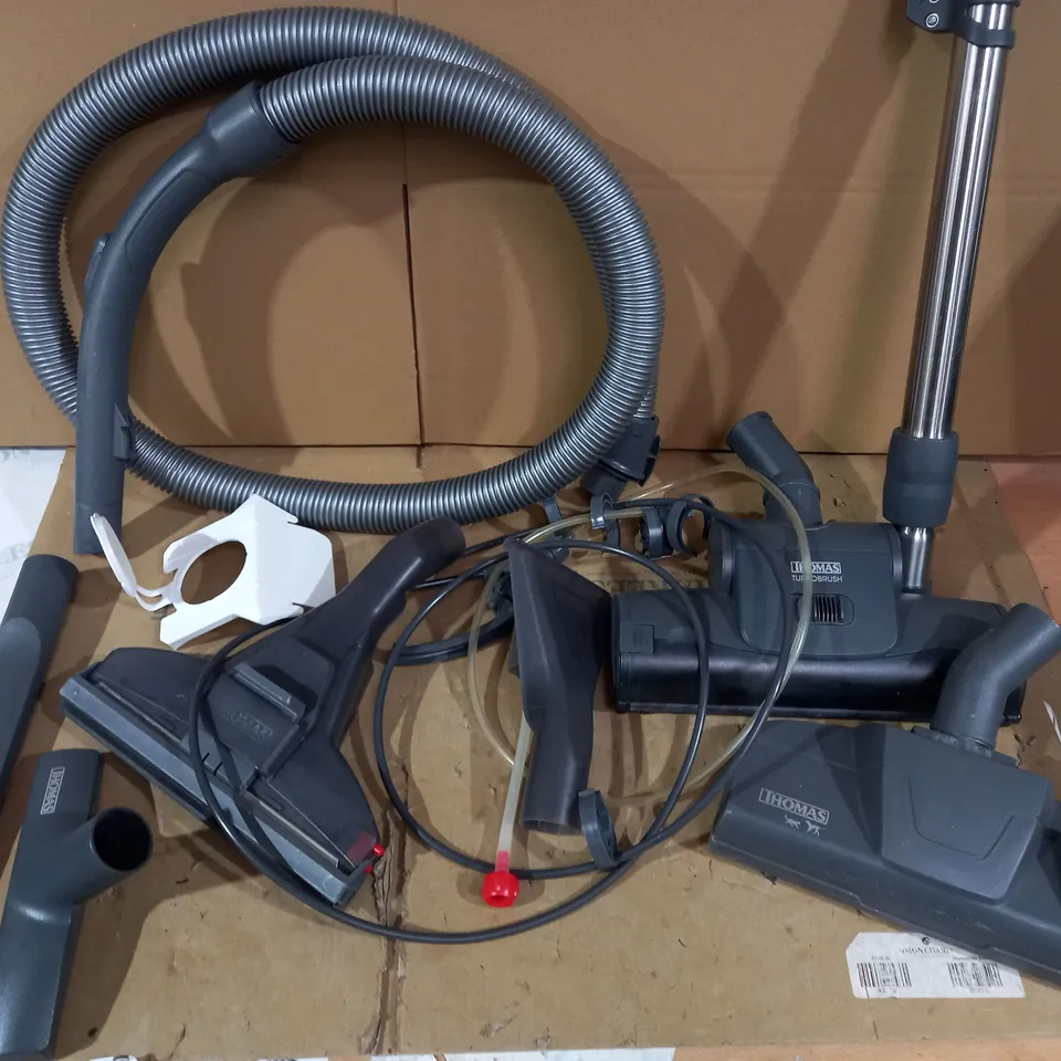 THOMAS AQUA+ PET & FAMILY VACUUM CLEANER 