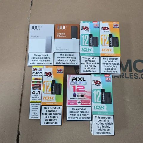 APPROXIMATELY 20 ASSORTED E-CIGARETTE & VAPING ITEMS IN VARIOUS BRANDS TO INCLUDE IVG, PIXL, JUUL2 ETC 