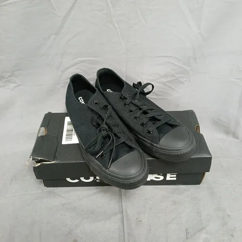CONVERSE CHUCK TAYLOR ALL STAR LOW TOP – BLACK, UNISEX UK 7