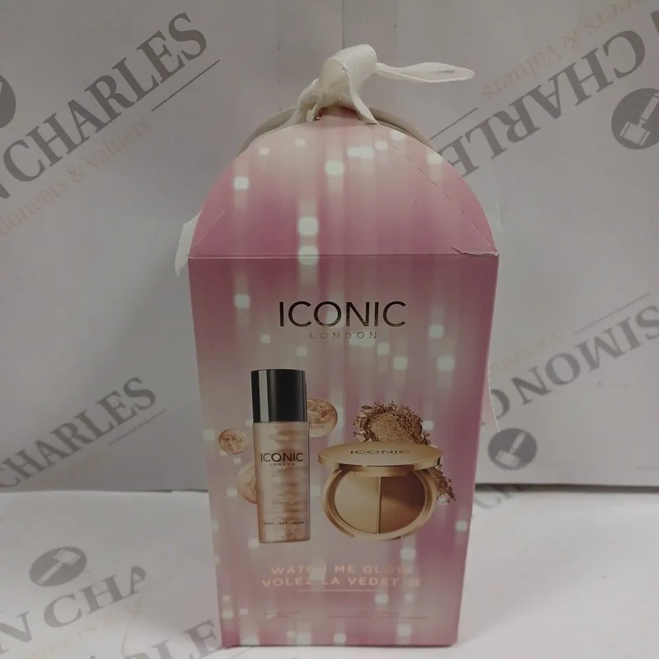 BOXED ICONIC WATCH ME GLOW GIFT SET 