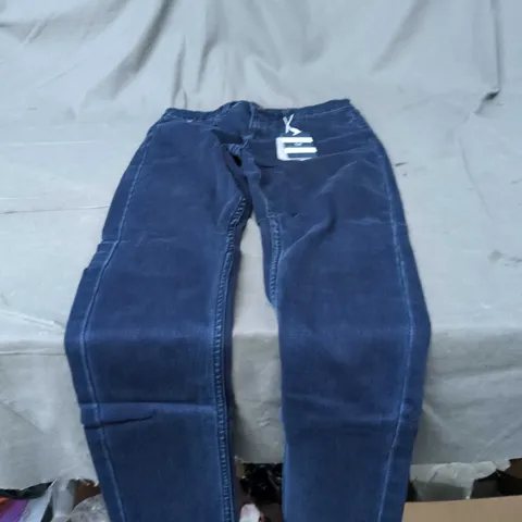 CREW CLOTHING COMPANY SUPERSTRETCH 5-POCKET JEANS – INDIGO, UK 10 (WOMEN'S)