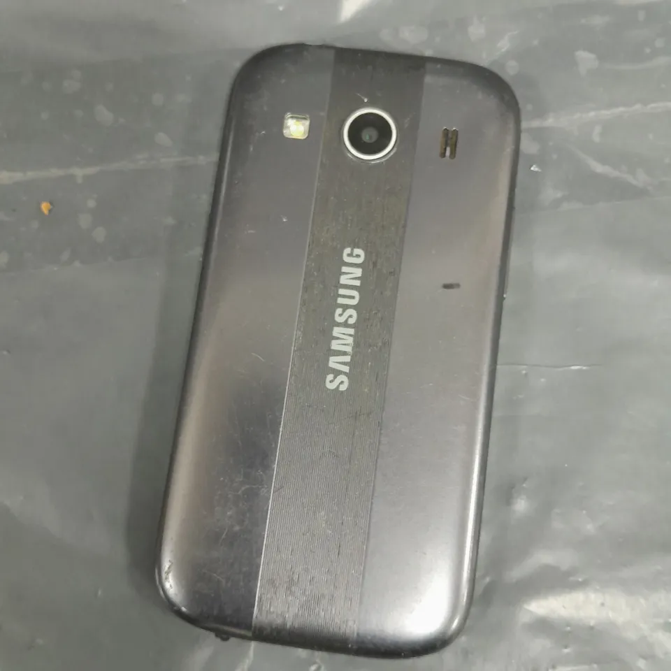 SAMSUNG GALAXY ACE SMARTPHONE 