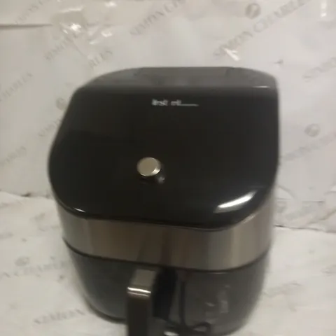 INSTANT VORTEX PLUS WITH CLEARCOOK DIGITAL HEALTH AIR FRYER