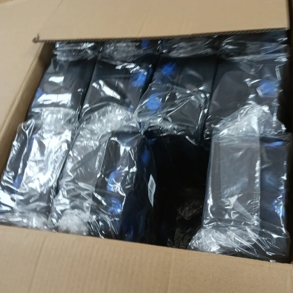 BOX OF APPROXIMATELY 24 LUNCHBOXES 