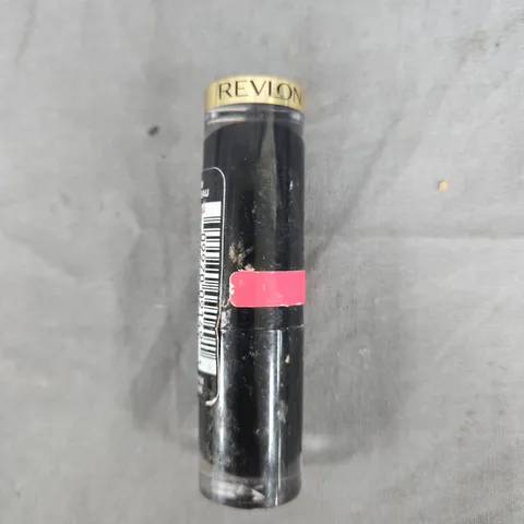 BOX OF APPROXIMATELY 35 REVLON SUPER LUSTROUS LIPSTICK – SHADE 015 DAZZLE ME PINK