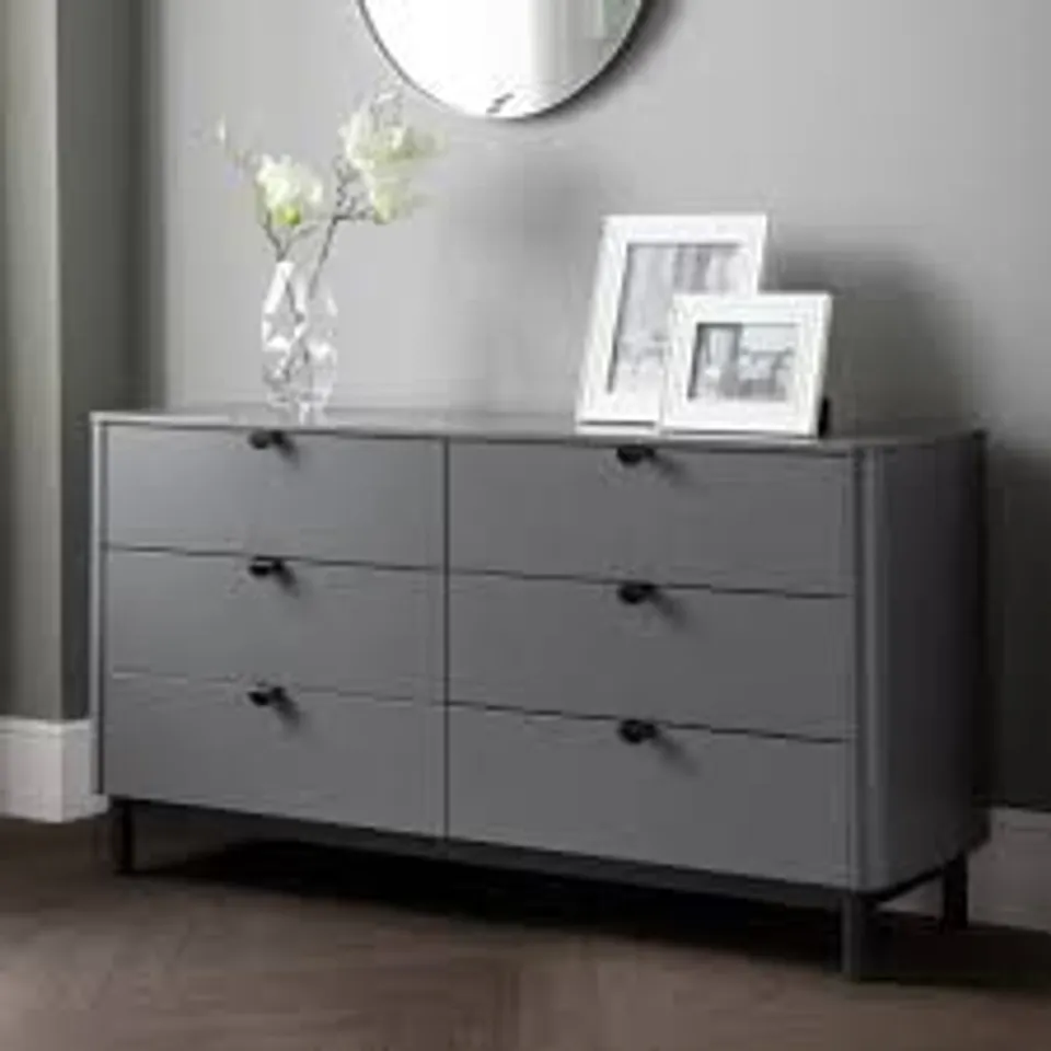 BOXED JULIAN BOWEN CHLOE 6 DRAWER WIDE CHEST - STORM GREY (1 BOX)