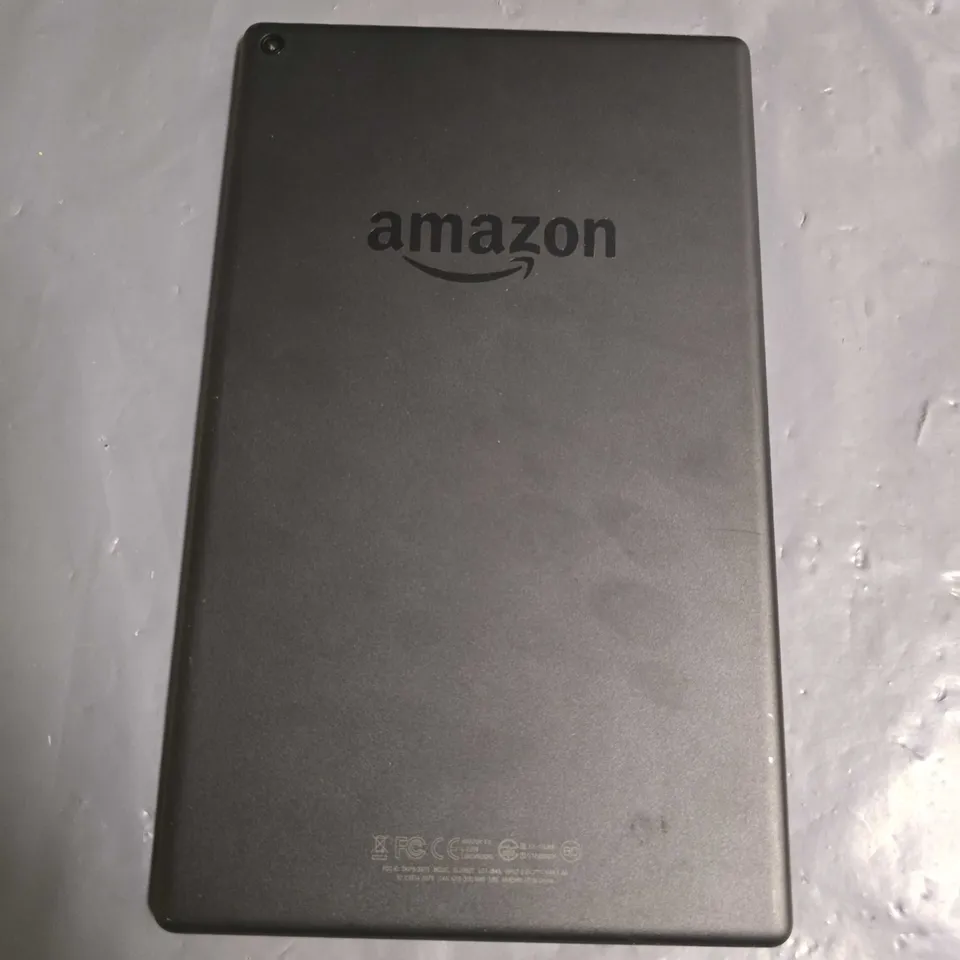 UNBOXED AMAZON FIRE TABLET - SL056ZE
