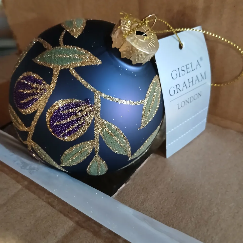 SIX BRAND NEW GISELA GRAHAM LONDON CHRISTMAS BAUBLE – BLUE WITH GLITTER LEAF DESIGN