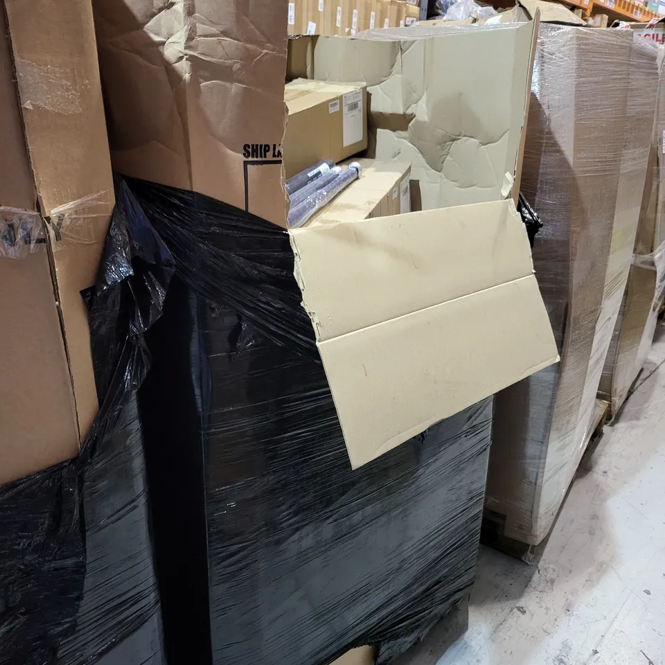PALLET OF A SIGNIFICANT QUANTITY OF ASSORTED ITEMS TO INCLUDE BIGFISH VINTAGE STYLE FLAT PACK WOODEN BENCH, METAL BASEBALL BAT, BUSHBABY DREAM TREE, ETC 