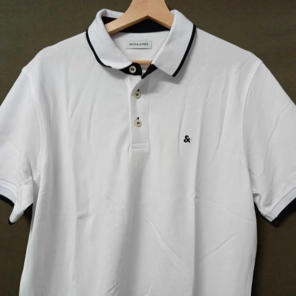 JACK & JONES POLO T-SHIRT IN WHITE/BLACK - EU XL