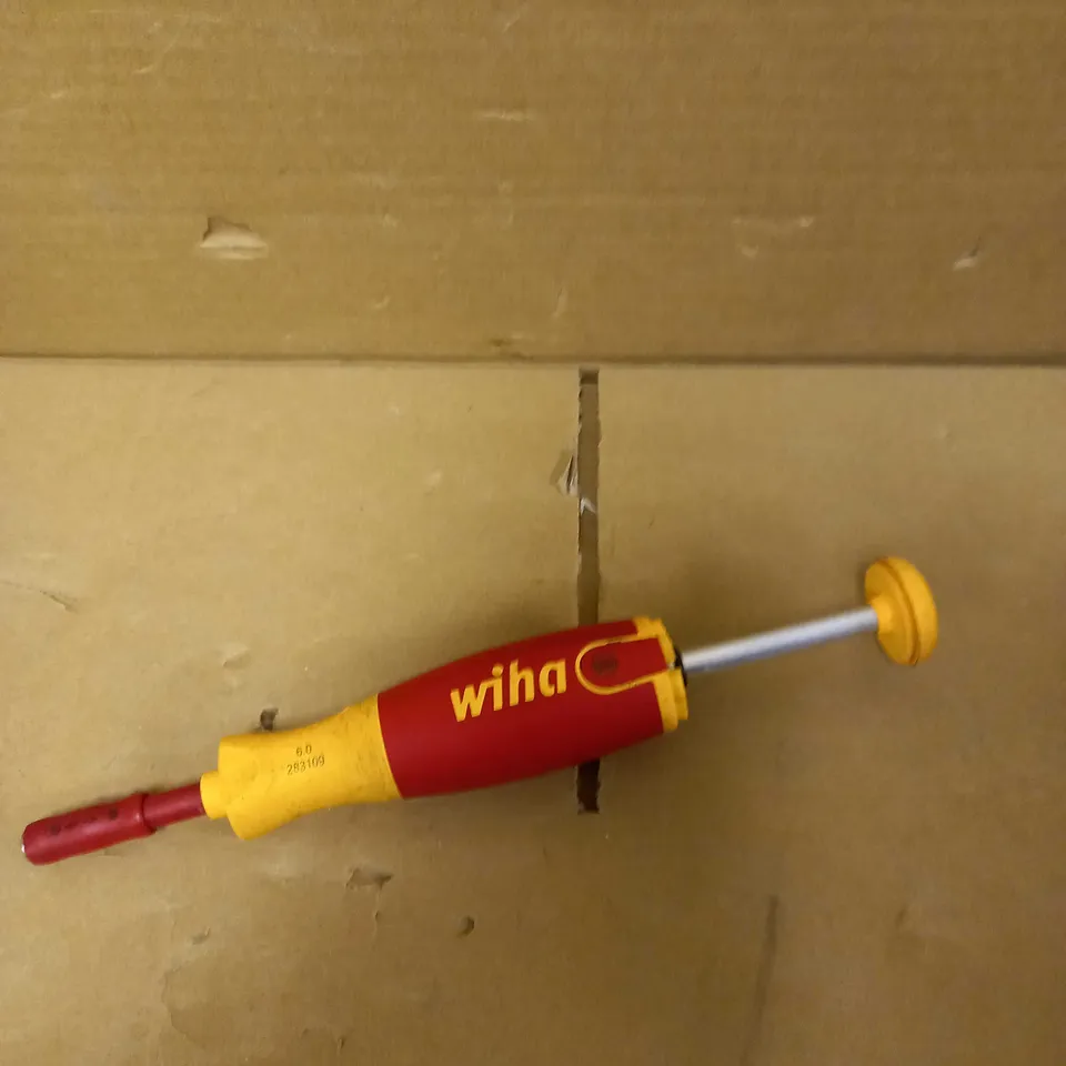 WIHA MULTI BIT SCREWDRIVER 