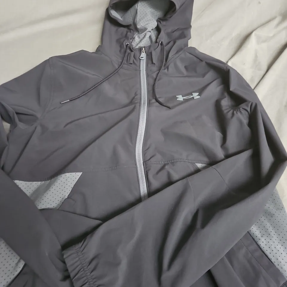 UNDER ARMOUR MEN'S GREY HOODED JACKET – MEDIUM