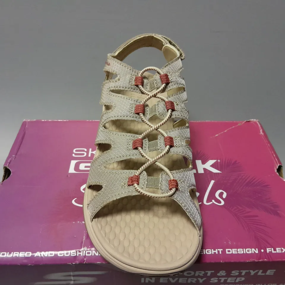 BOXED SKETCHERS GOWALK FISHERMAN SANDALS IN TAUPE - SIZE 6