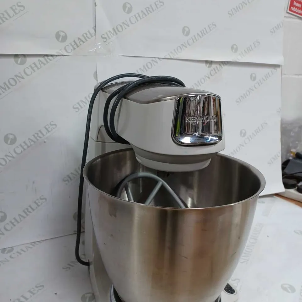 KENWOOD TITANIUM CHEF BAKER XL STAND MIXER