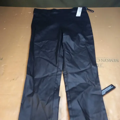 ROMAN PILL ON TROUSERS SIZE 12