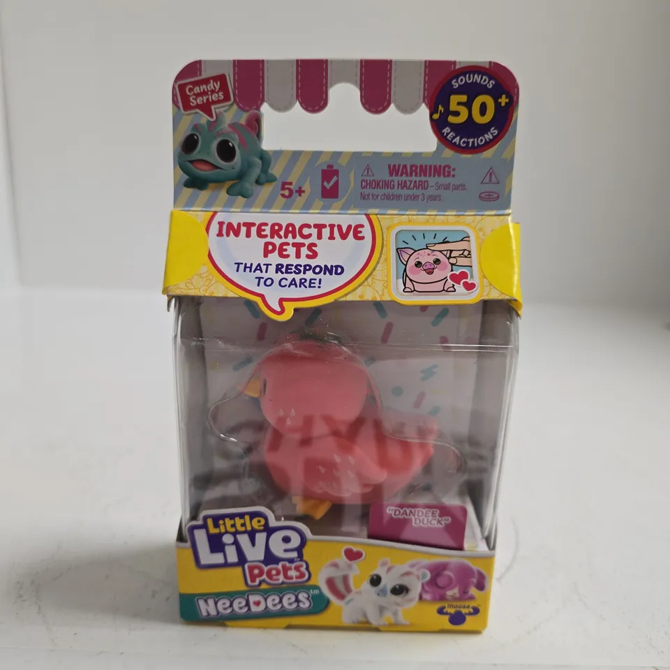 TOTE OF APPROXIMATELY 10 ASSORTED TOYS ICLUDING ELEPHANT MUSICIAN, BARBIE MINI HOUSE SET AND LITTLE LIVE PETS